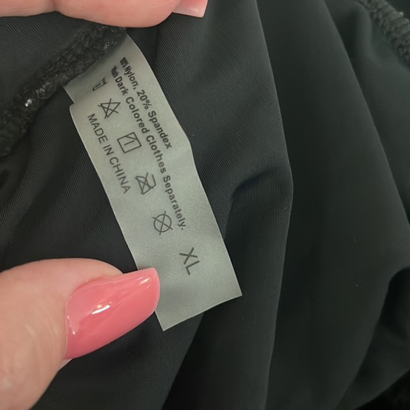 Swimsuit skirt - Picture 3 of 3